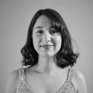 Özlem Çakmak